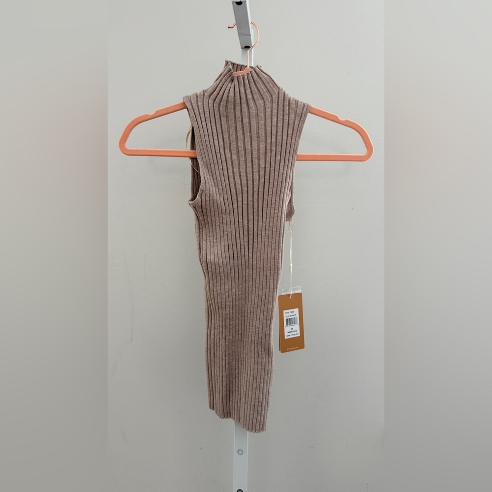 Cyrus Ribbed Knit Sweater top size XS